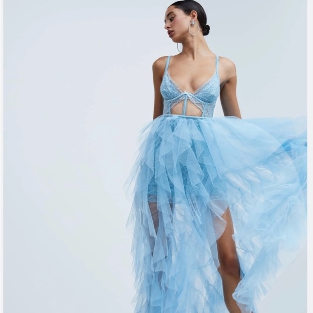 ISO for love & lemons TULLE dress in XS